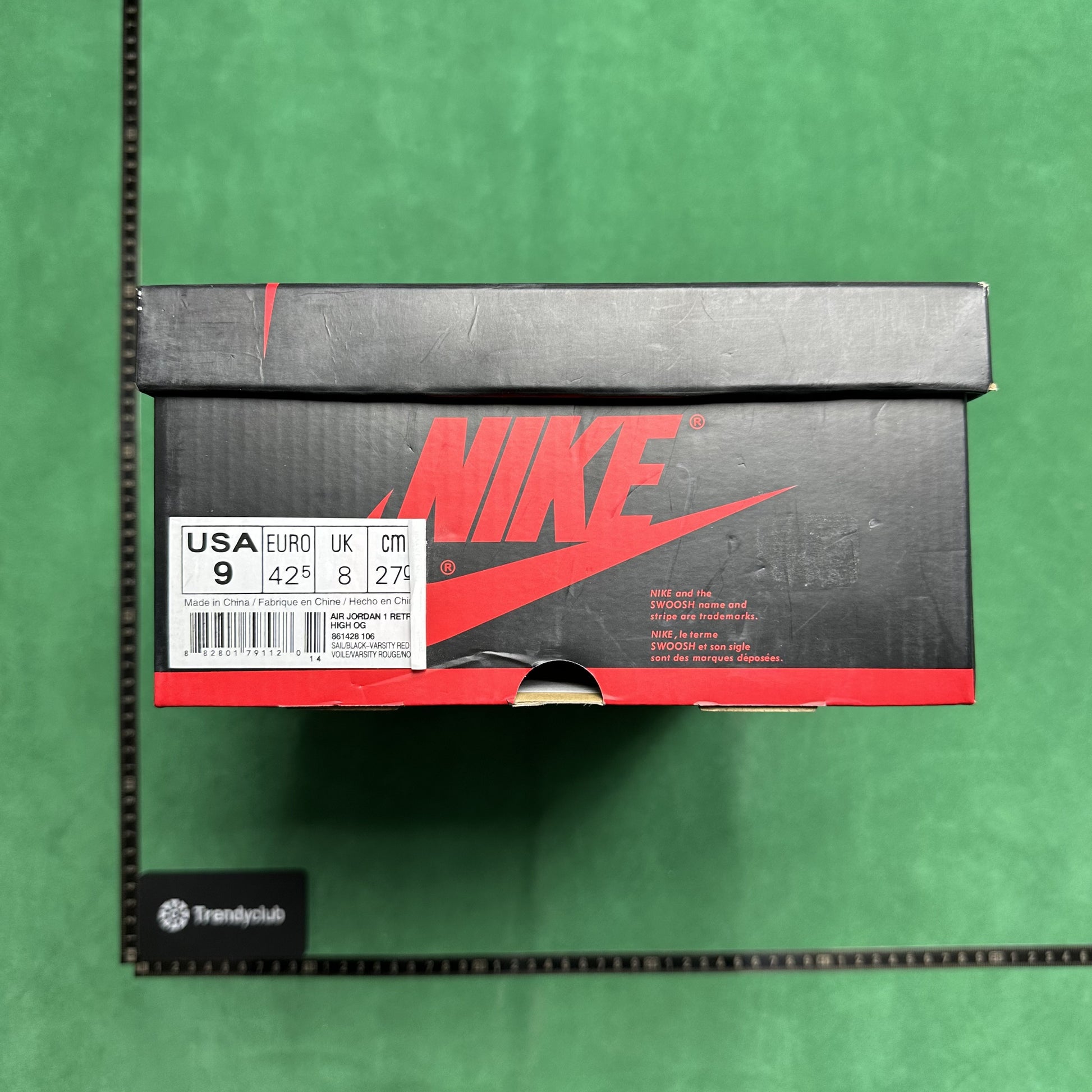 NIKE JORDAN 1 - NOT FOR RESALE