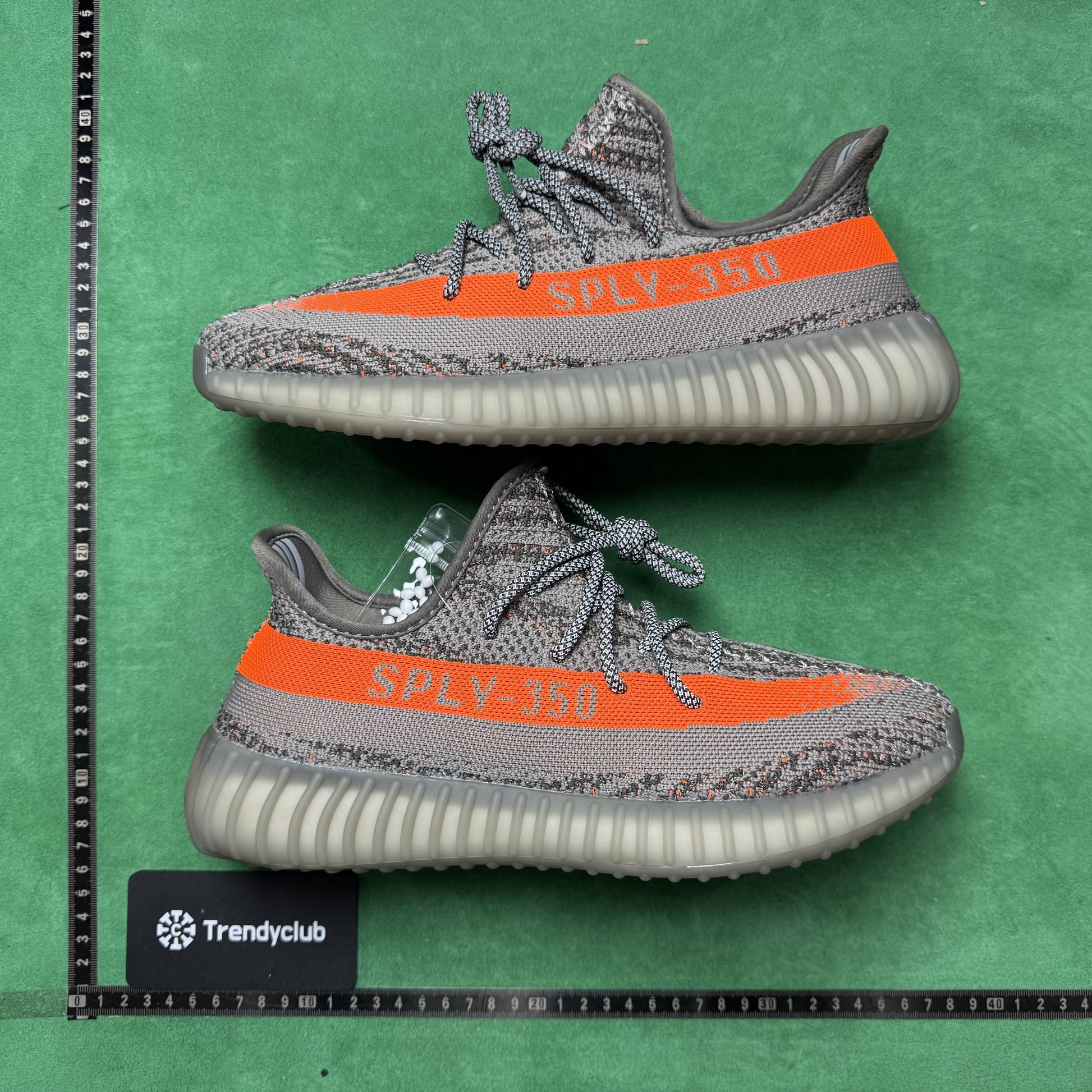 YEEZY 350 V2 - BELUGA