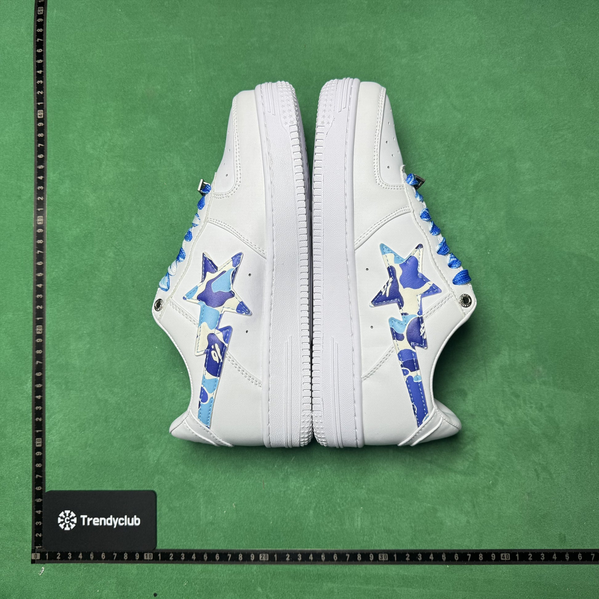 BAPE STA - WHITE CAMO BLUE