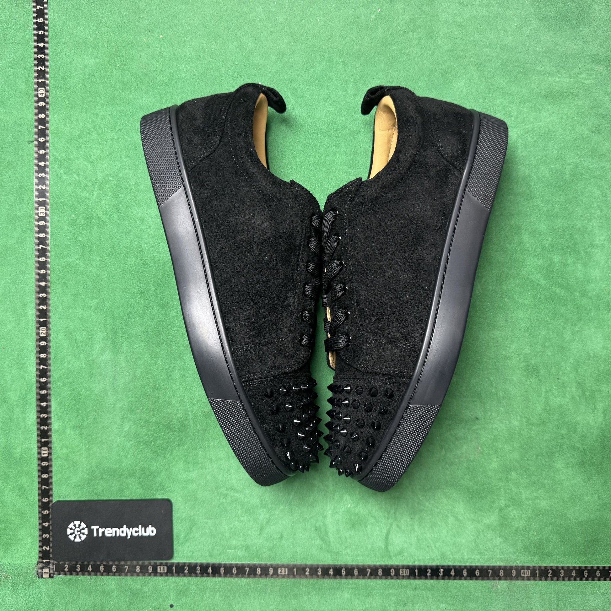 CHRISTIAN LOUBOUTIN - LOUIS JUNIOR SPIKES