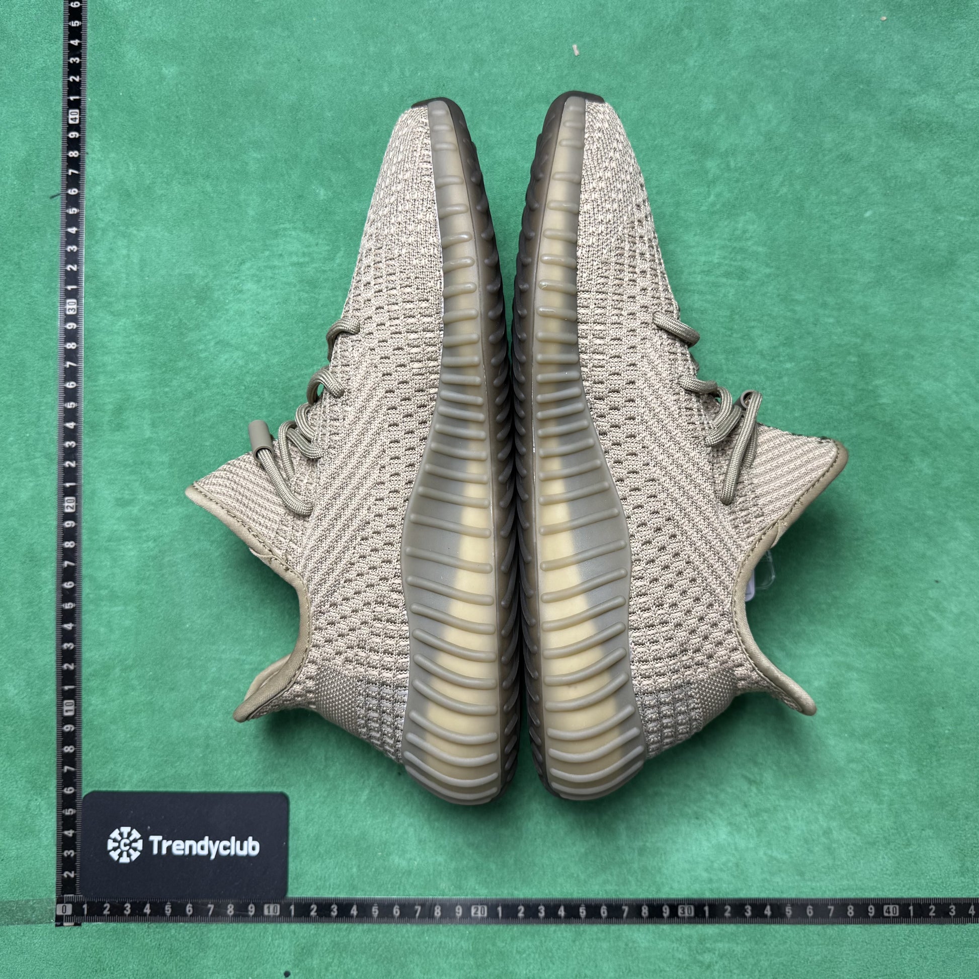 YEEZY 350 V2 - SAND TAUPE