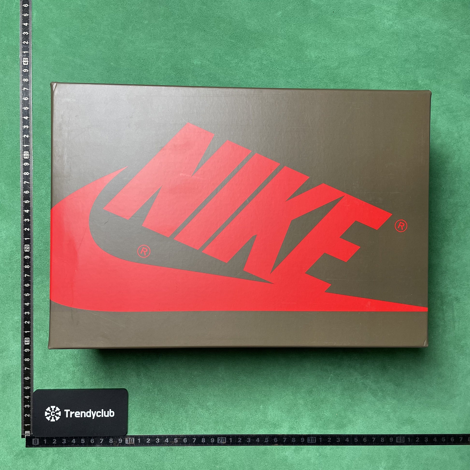 NIKE JORDAN 1 X TRAVIS SCOTT - MOCHA