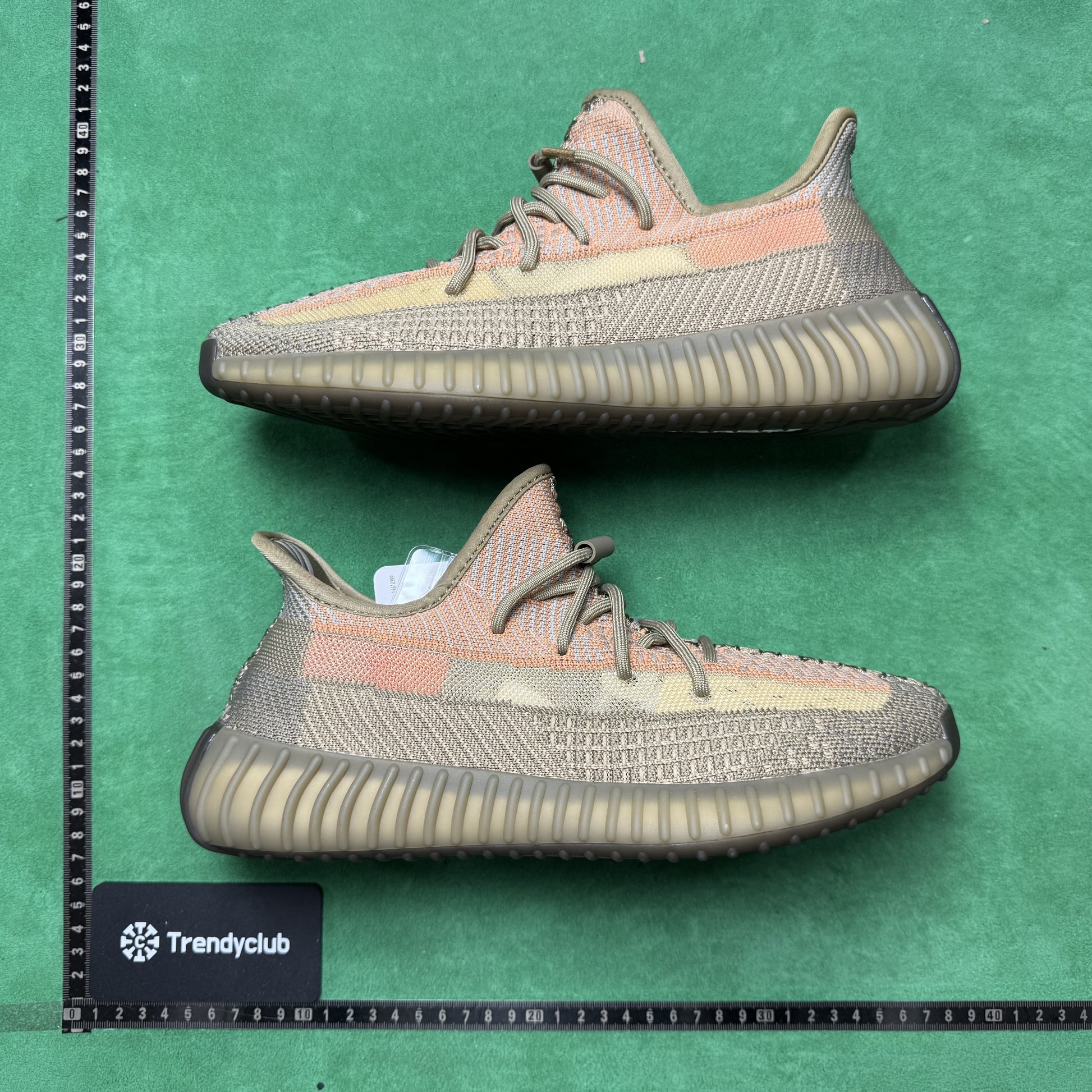 YEEZY 350 V2 - SAND TAUPE