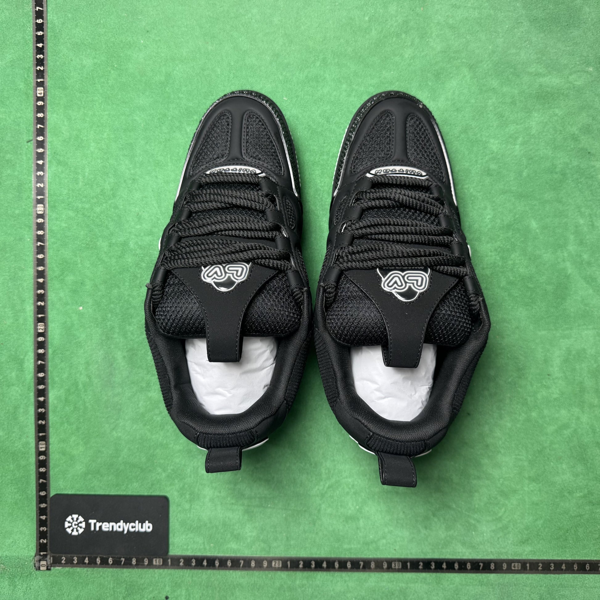 LOUIS VUITTON - LV SKATE