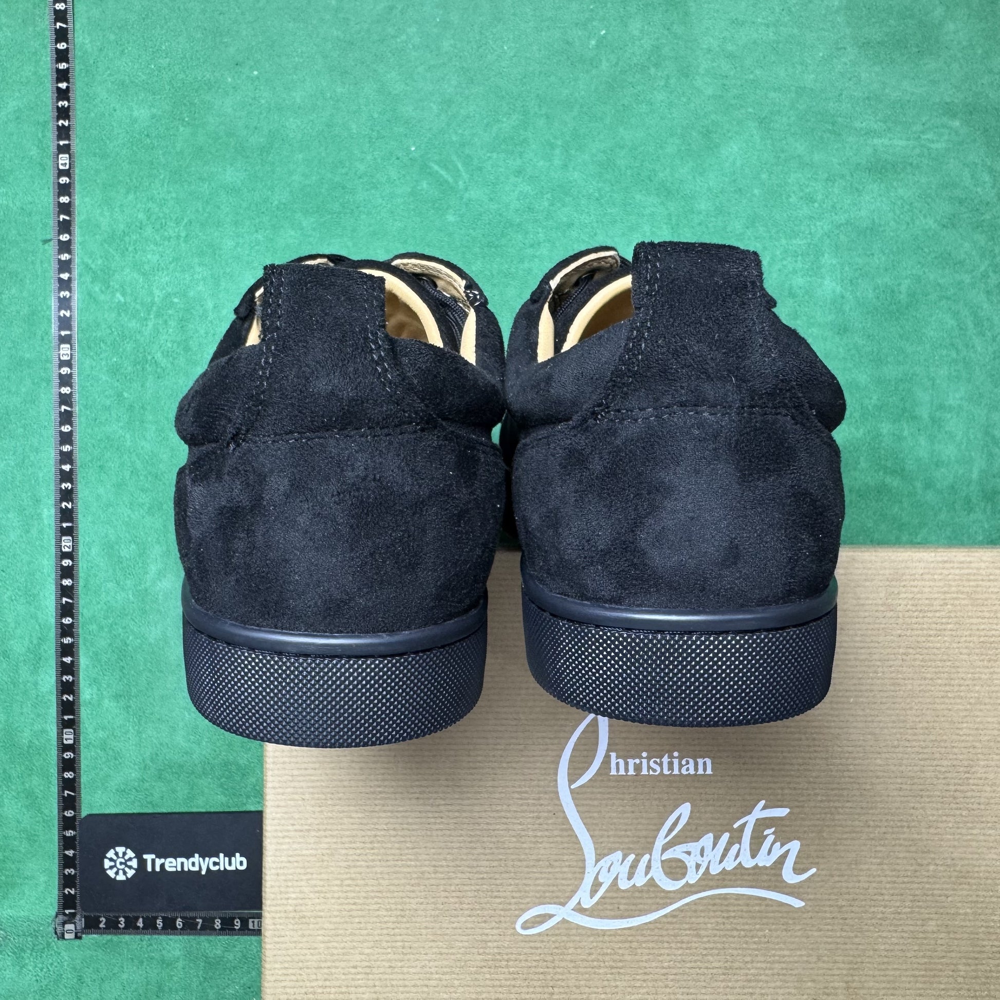 CHRISTIAN LOUBOUTIN - LOUIS JUNIOR SPIKES