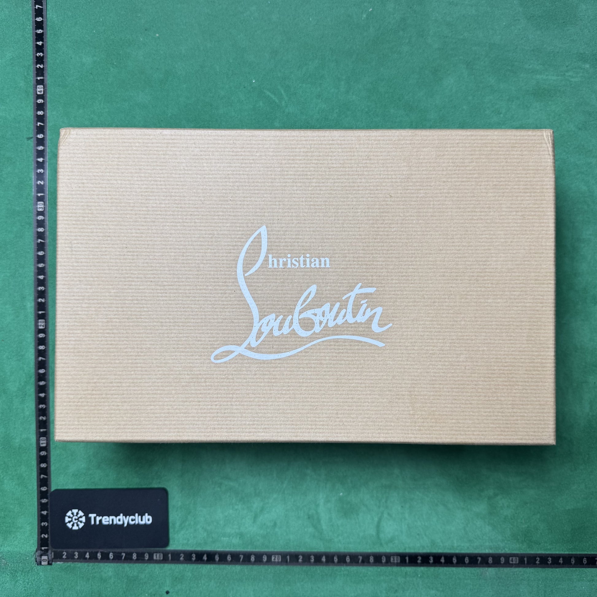 CHRISTIAN LOUBOUTIN - LOUIS JUNIOR SPIKES