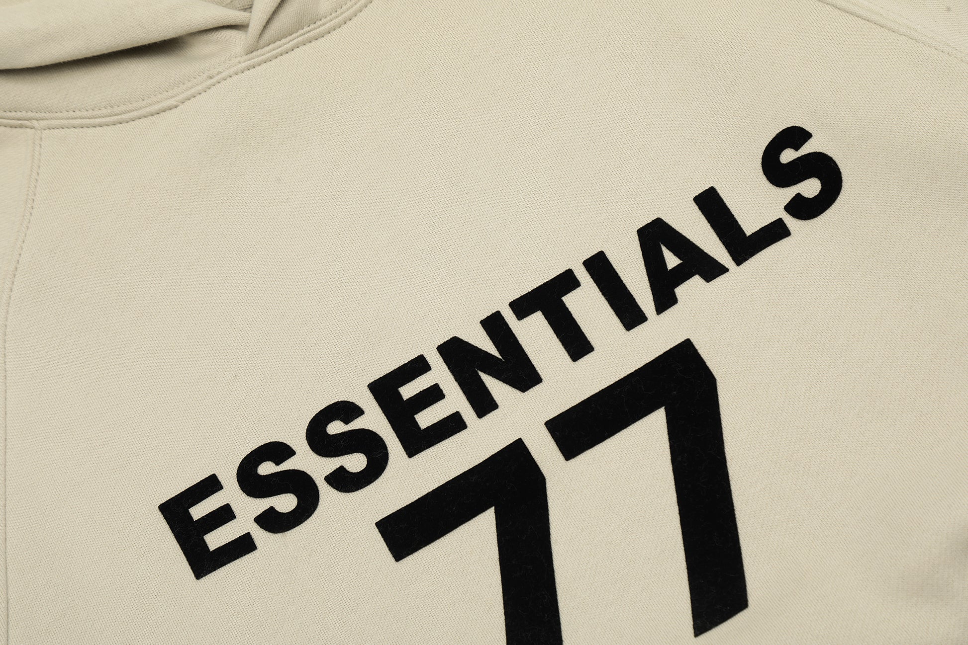 HOODIE ESSENTIALS