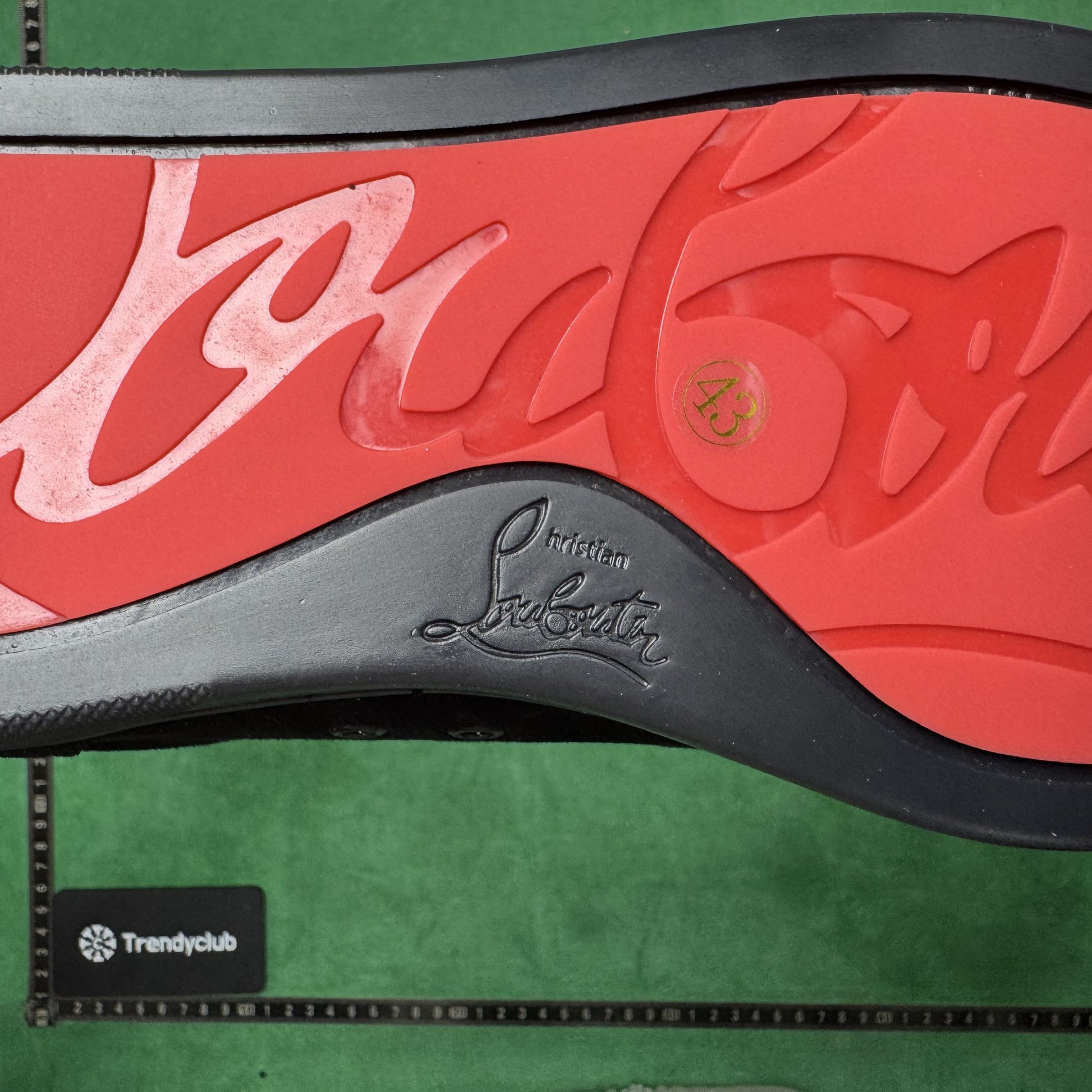 CHRISTIAN LOUBOUTIN - LOUIS JUNIOR SPIKES