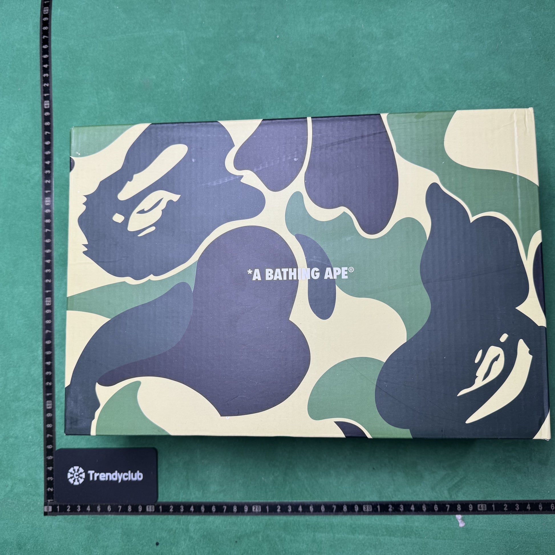 BAPE STA - WHITE CAMO BLUE