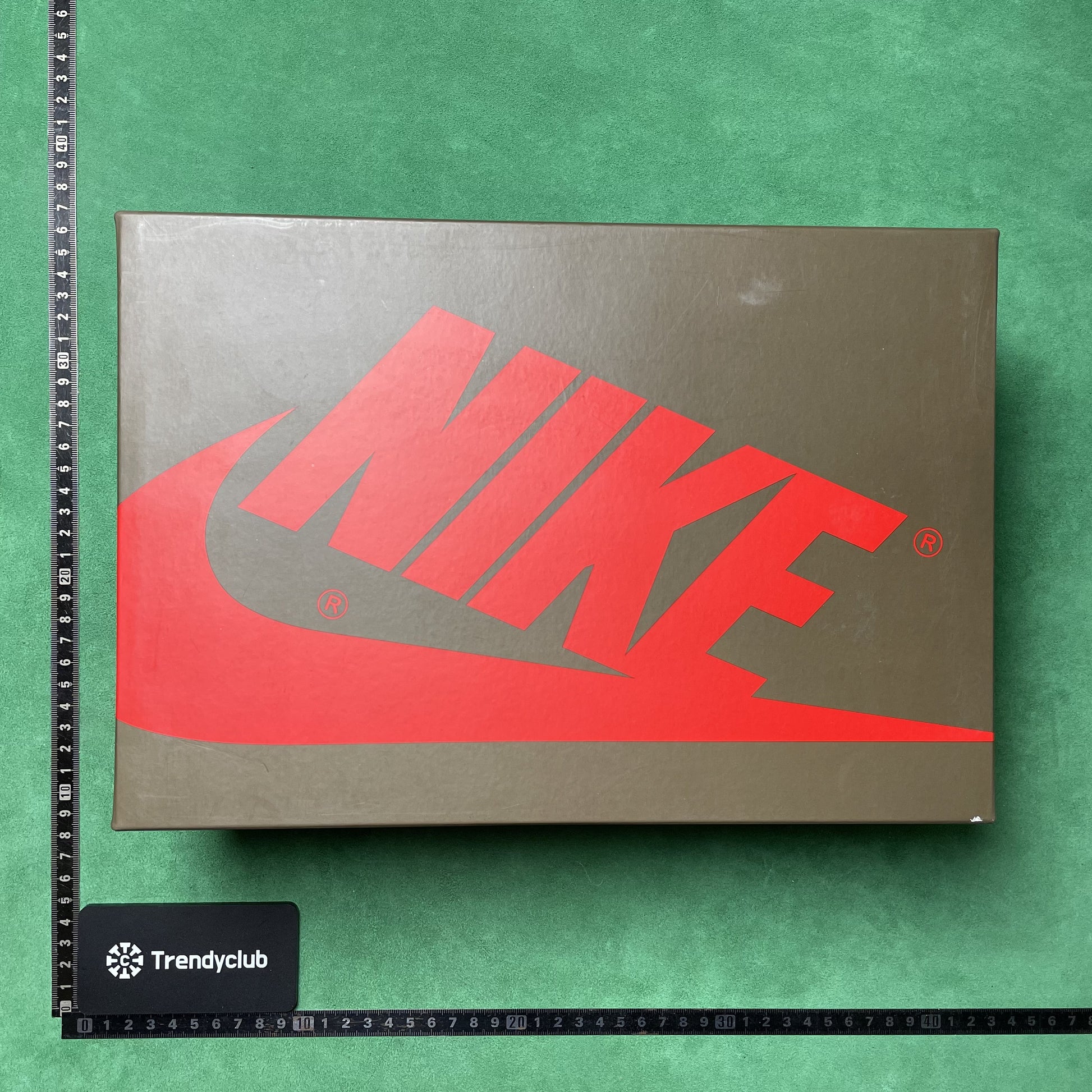 NIKE JORDAN 1 X TRAVIS SCOTT - REVERSE MOCHA