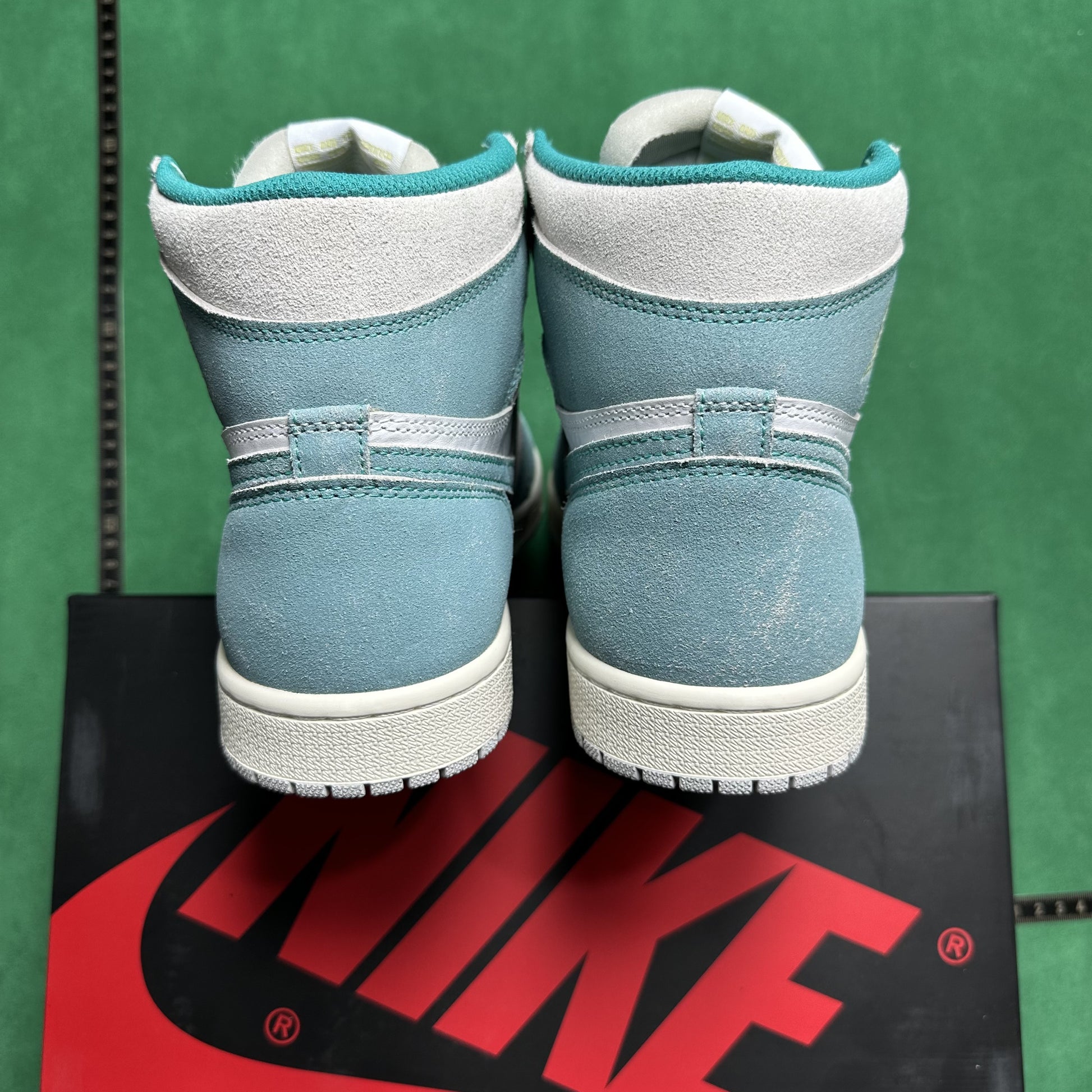 NIKE JORDAN 1 - TURBO GREEN